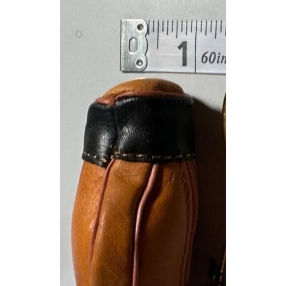 Brown & Black Color Leather/Plastic Golf Club Set Christmas Ornament 6" Tall - Picture 8 of 10